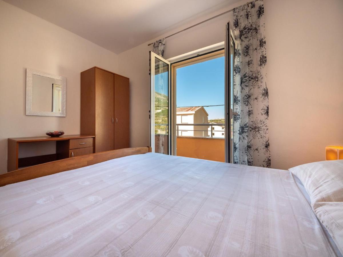 Apartment Golub-3 By Interhome Cesarica Exterior foto